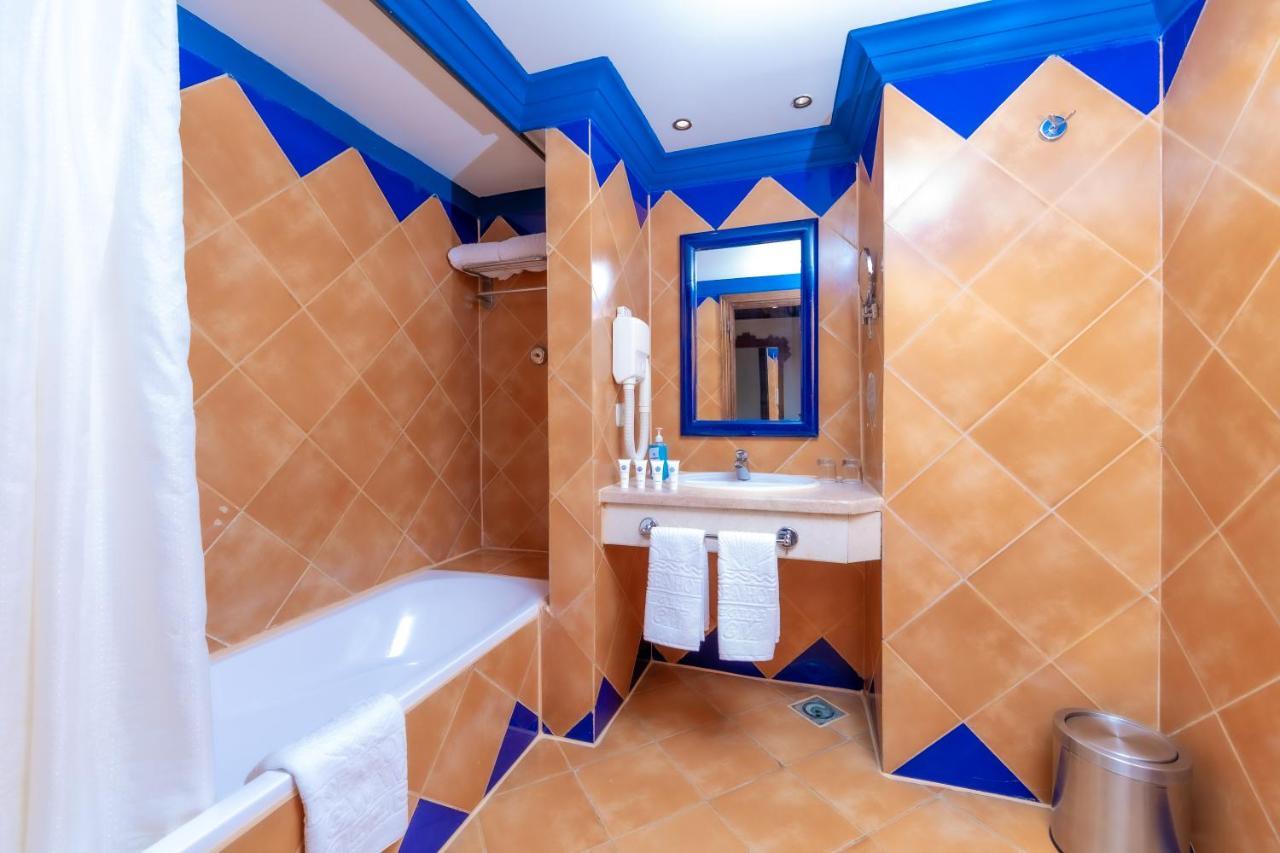 Grand Makadi - Couples And Families Only Hotel Хургада Екстериор снимка