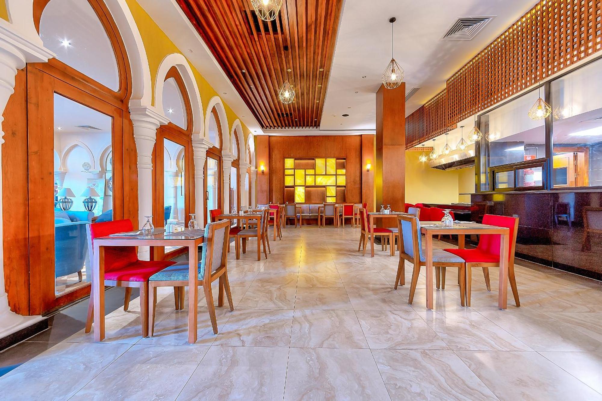 Grand Makadi - Couples And Families Only Hotel Хургада Екстериор снимка